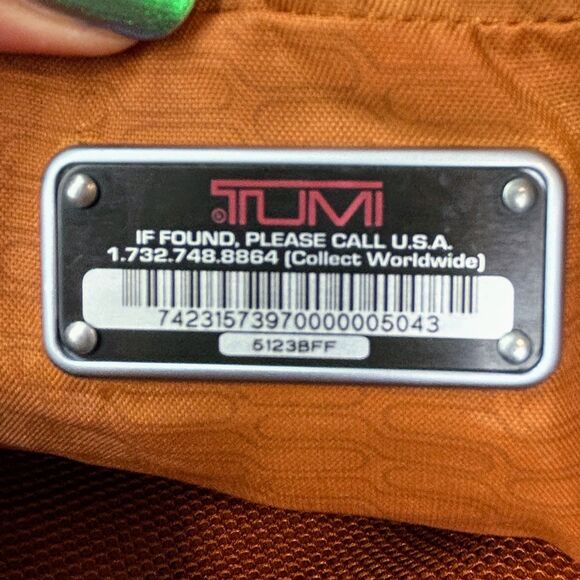 Tumi T Tech Flow Flap Crossbody Bag Nylon Beige Travel Handbag Messenger Purse - Picture 13 of 16